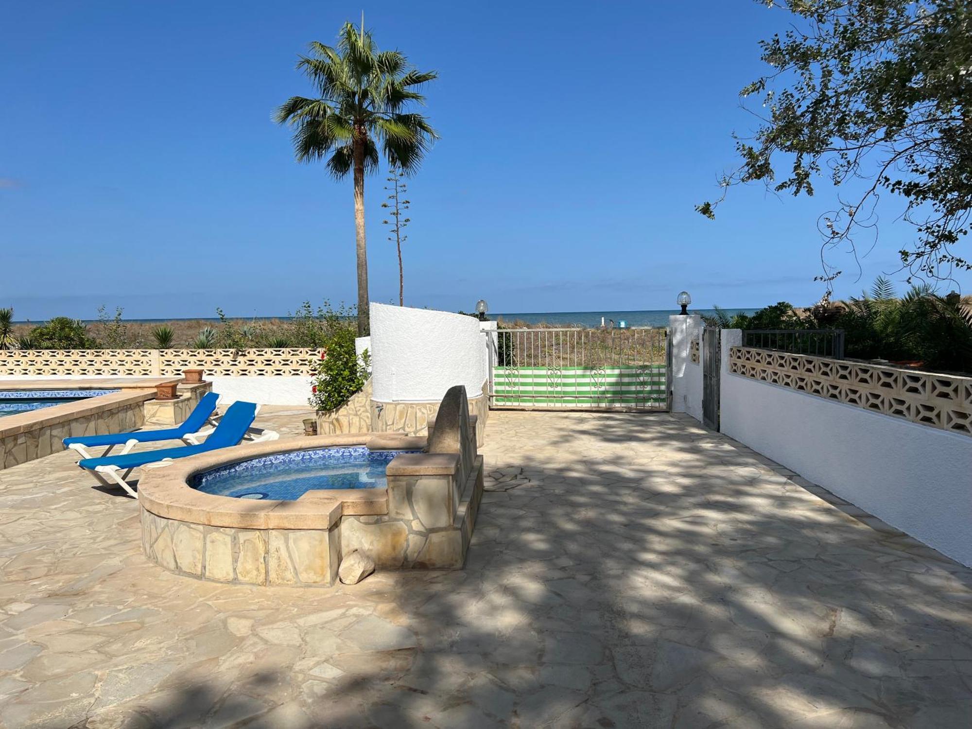 Chalet En La Playa Con Piscina Privada - Holavivienda Inmobiliaria Dénia Esterno foto