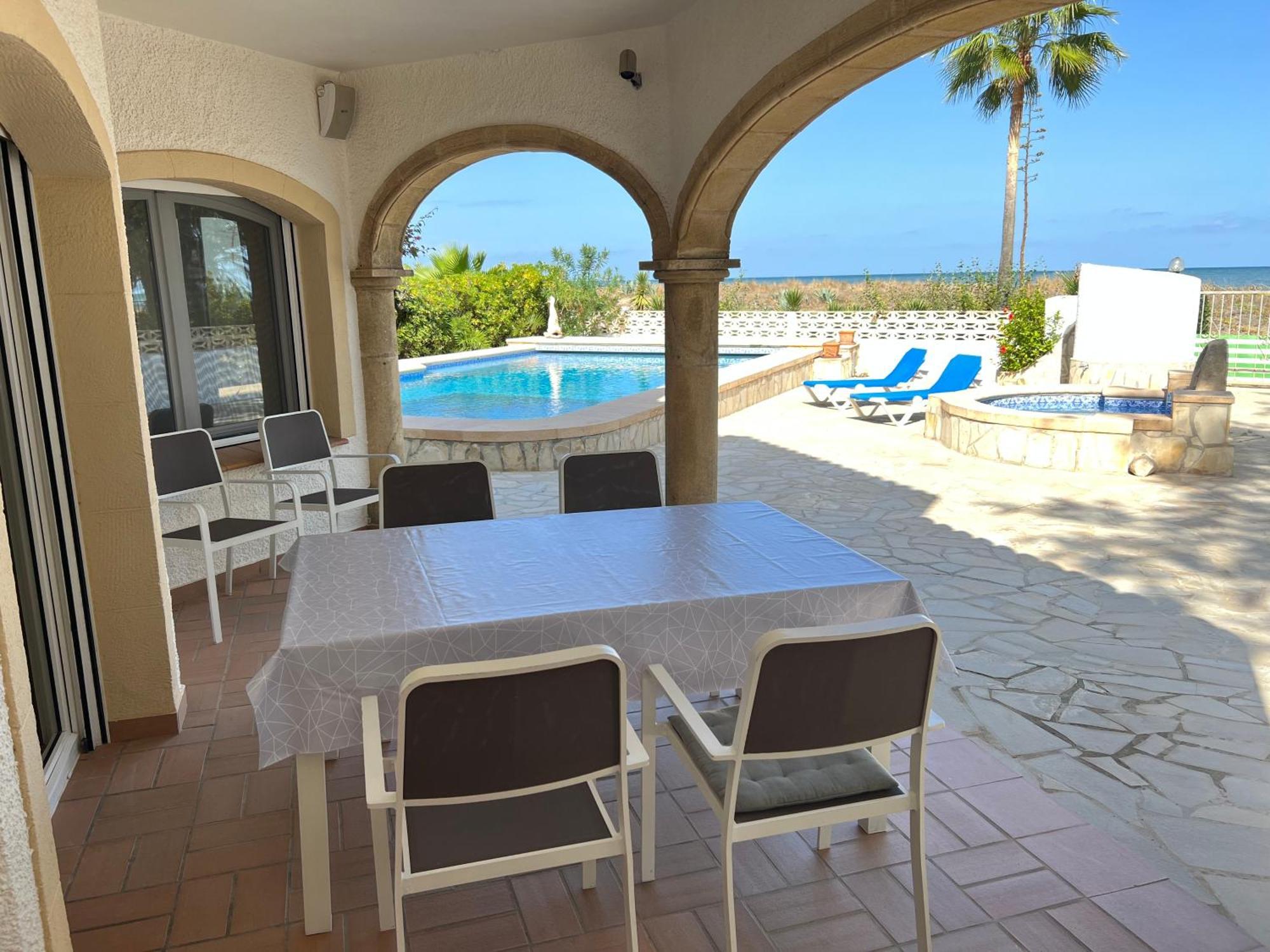 Chalet En La Playa Con Piscina Privada - Holavivienda Inmobiliaria Dénia Esterno foto